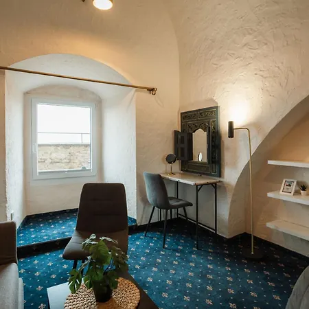 Burg Stettenfels Apartament Untergruppenbach